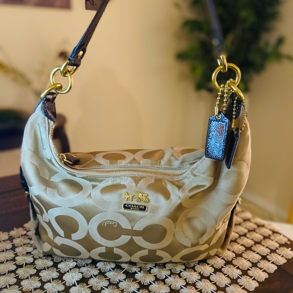 Coach handbag